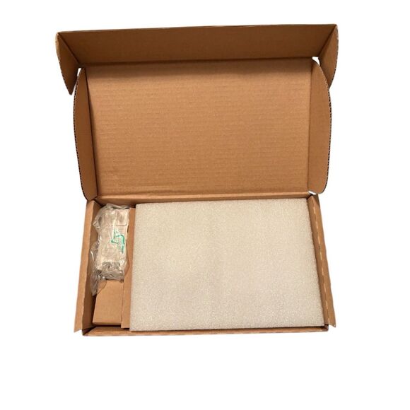 Vivint Smart Home Sky Control Panel Smart Hub VS-SH2000-C00 – NIB, Sealed - Picture 4 of 5